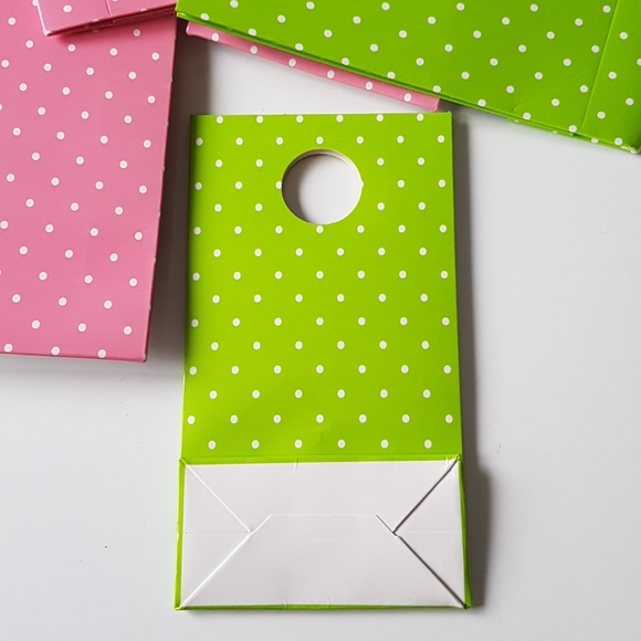 11 pcs Dots Cardboard Favor Bags Loot Bags Treat Bags 3.75"x5.25" inches - Picture 7 of 12